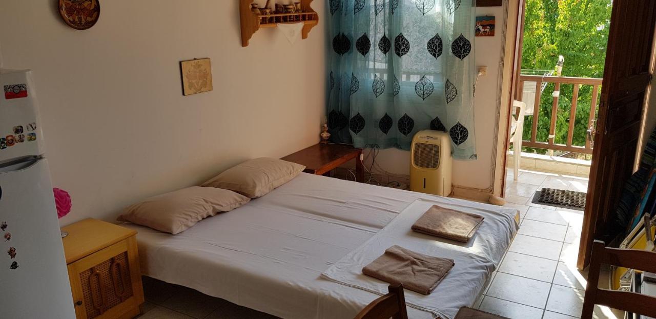 Cosy Family Apartment Near The Sea Поліхроно Екстер'єр фото